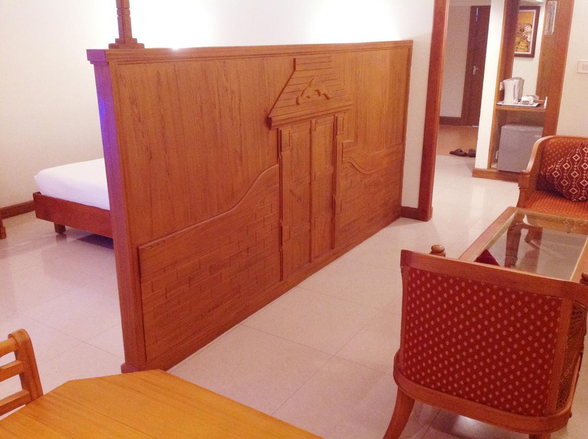 Krishna Inn Guruvāyūr Eksteriør billede